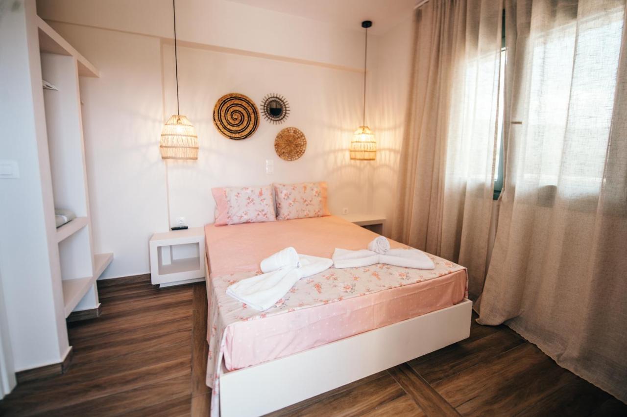 K Villas Plataria Bagian luar foto