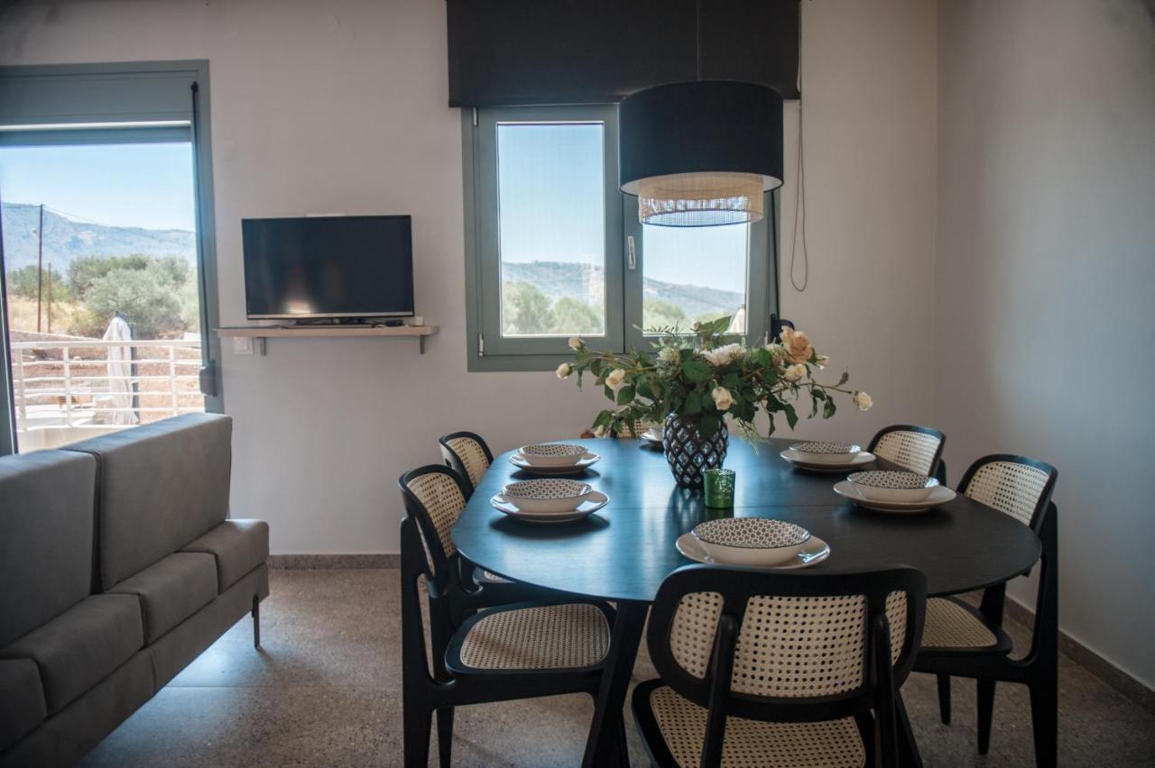 K Villas Plataria Bagian luar foto